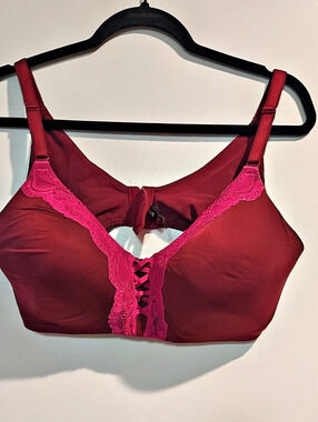 Torrid Lace Bra in Red 40DD